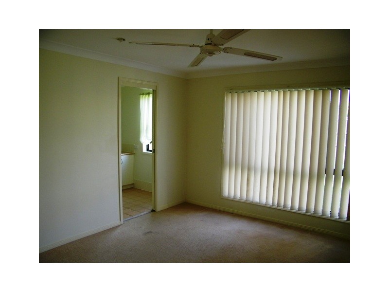 14 Anna Drive, Raceview QLD 4305