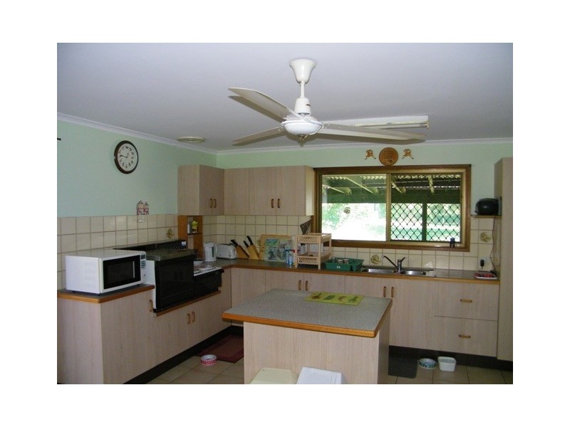 43 Fassifern Street,, Peak Crossing QLD 4306