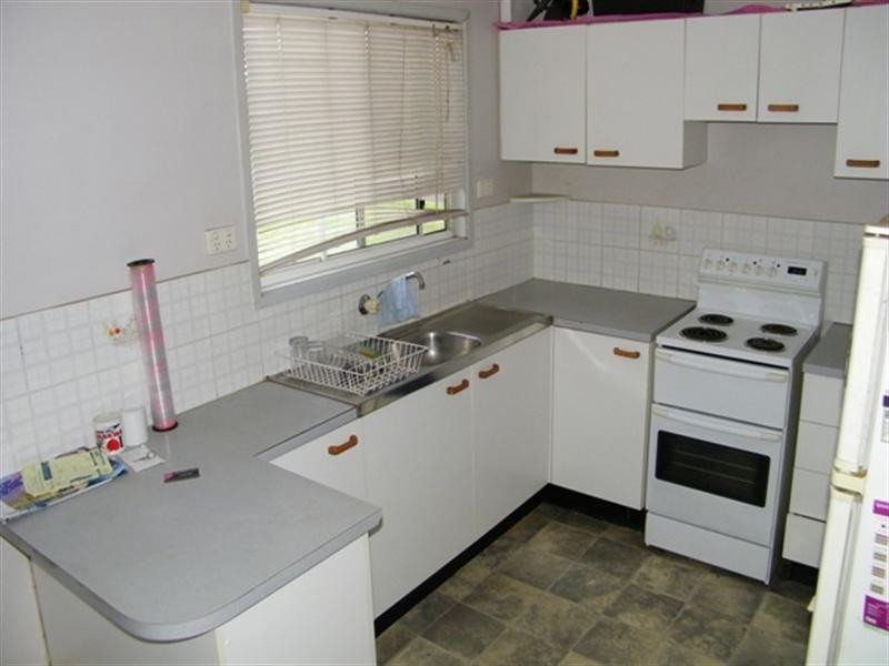 17 Midland Street, Yamanto QLD 4305