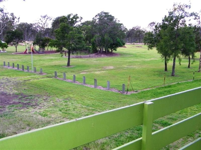 17 Midland Street, Yamanto QLD 4305