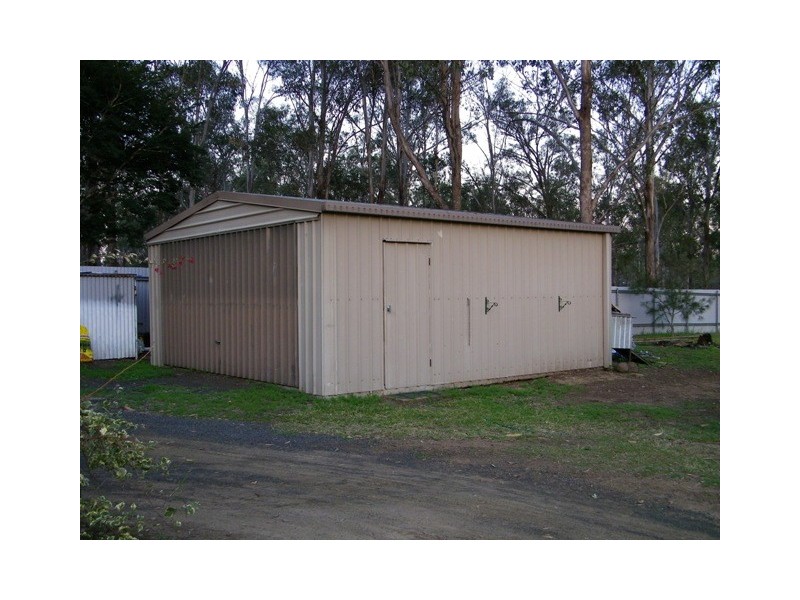 145 Adelong Avenue, Thagoona QLD 4306