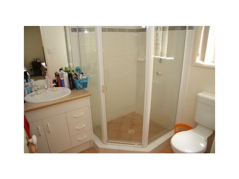 5 Ellie Court, Yamanto QLD 4305