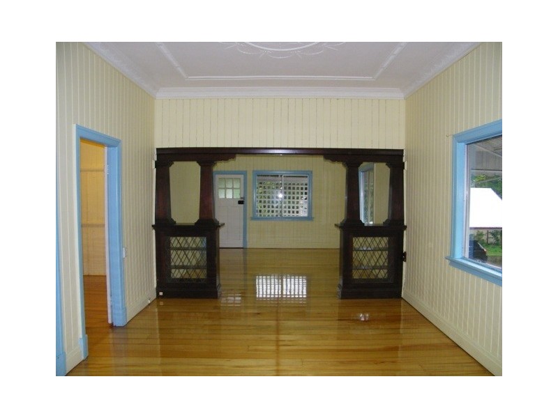 23 Pine Street, North Ipswich QLD 4305