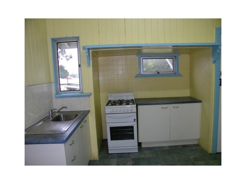 23 Pine Street, North Ipswich QLD 4305