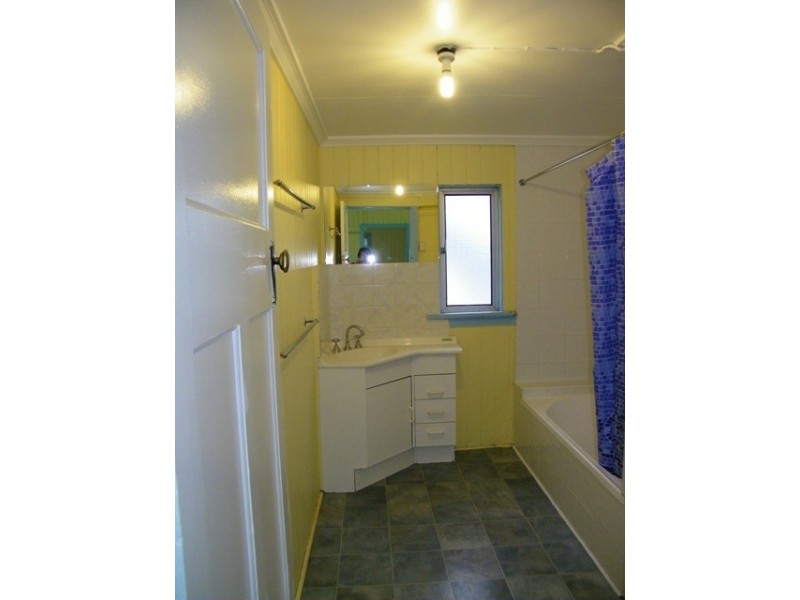 23 Pine Street, North Ipswich QLD 4305