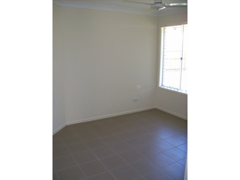 90 Jacaranda Drive, Yamanto QLD 4305