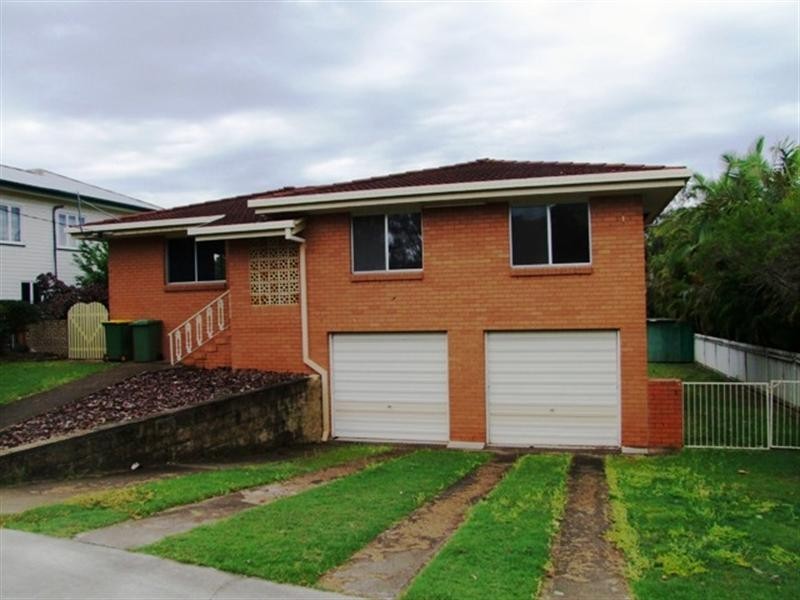 15 Marginson Street, Leichhardt QLD 4305