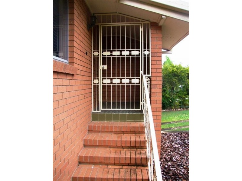 15 Marginson Street, Leichhardt QLD 4305