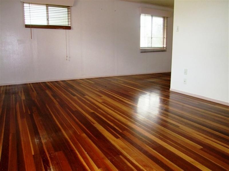 15 Marginson Street, Leichhardt QLD 4305