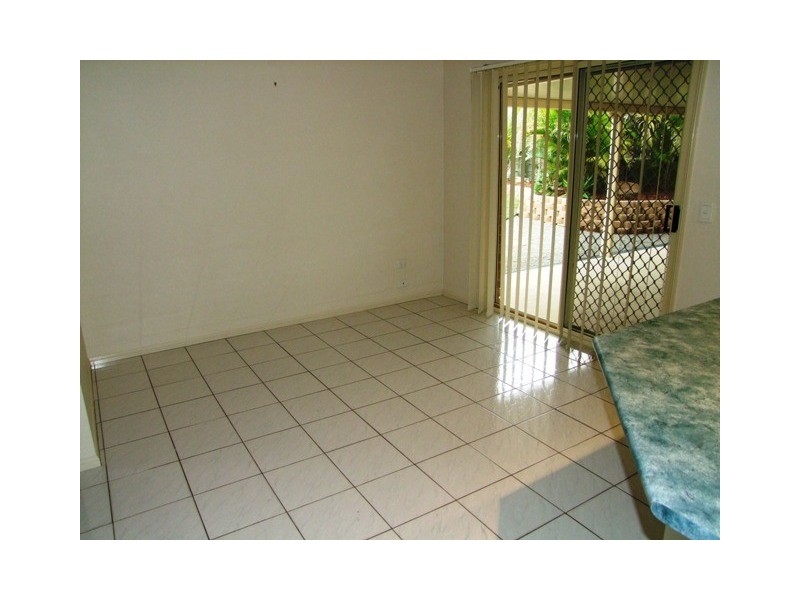 6 Iroquois Court, Brassall QLD 4305