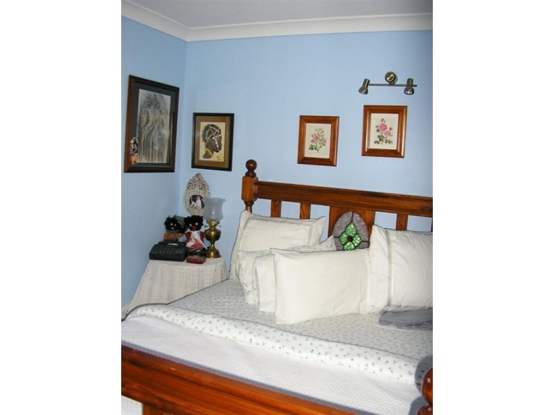 14 Hall Street, Peak Crossing QLD 4306