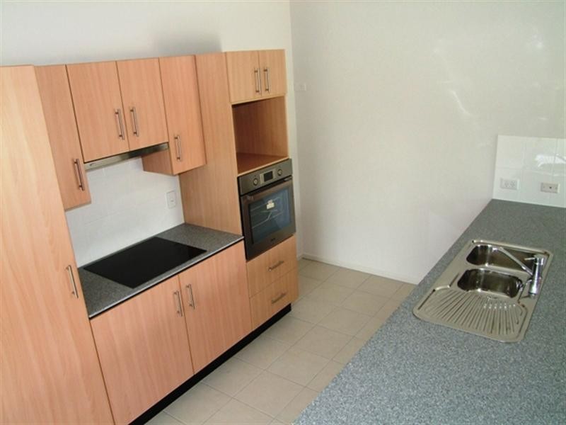 16 Nuala Street, Yamanto QLD 4305