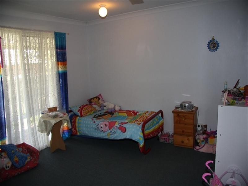 29 Jonquil Circuit, Flinders View QLD 4305