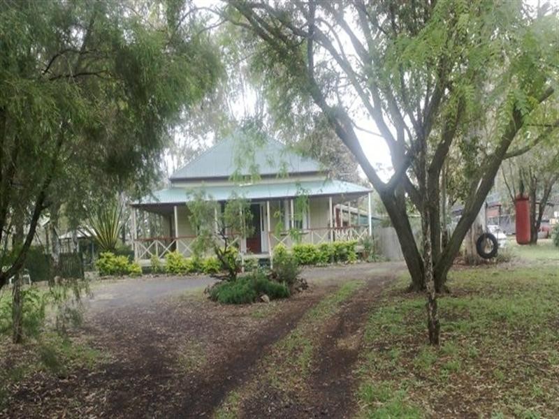 32 Suffield Drive, Yamanto QLD 4305