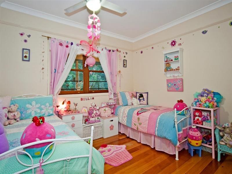 14 St James Place, Flinders View QLD 4305