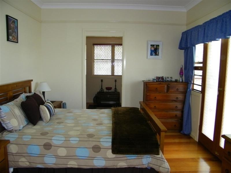 14 St James Place, Flinders View QLD 4305