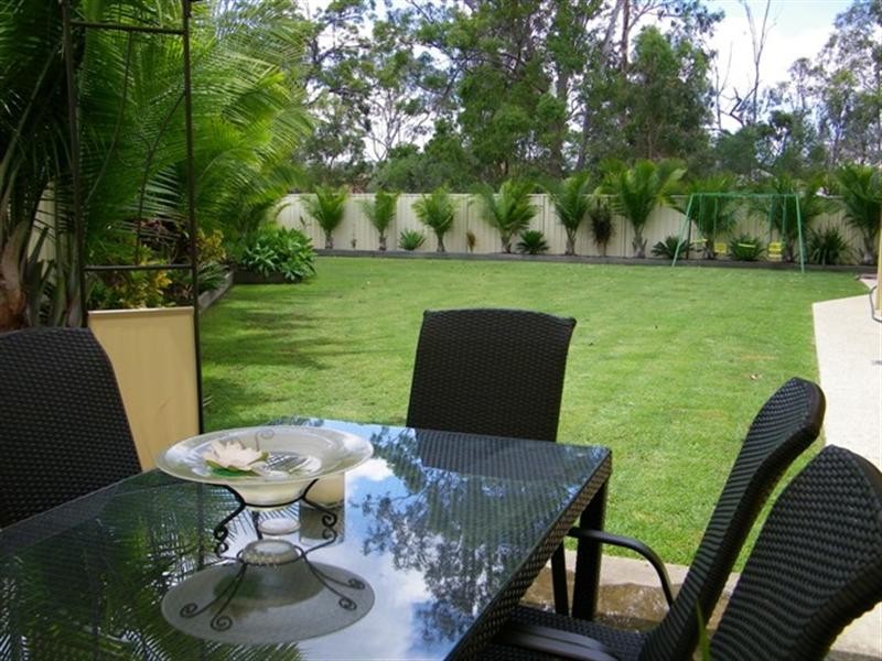 14 St James Place, Flinders View QLD 4305