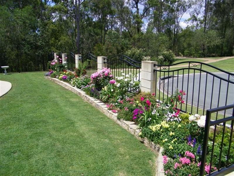 14 St James Place, Flinders View QLD 4305