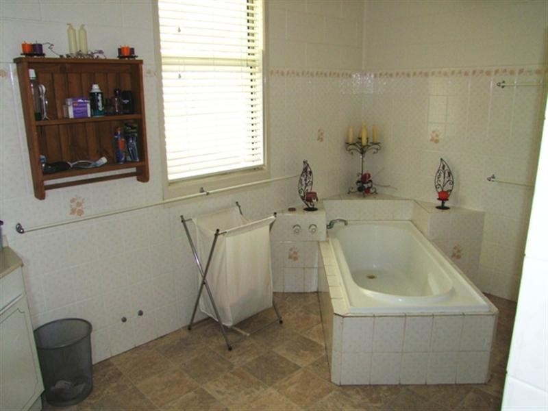 52 Siddans Road, Purga QLD 4306