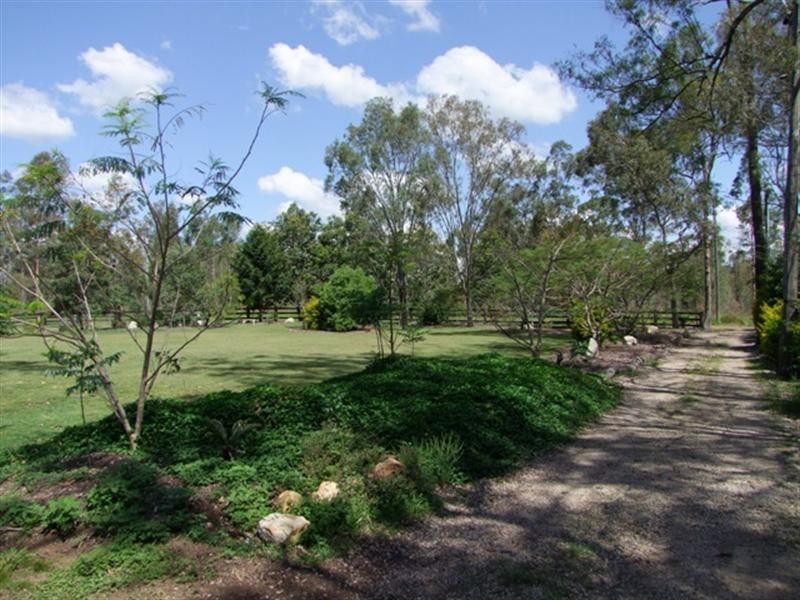 52 Siddans Road, Purga QLD 4306