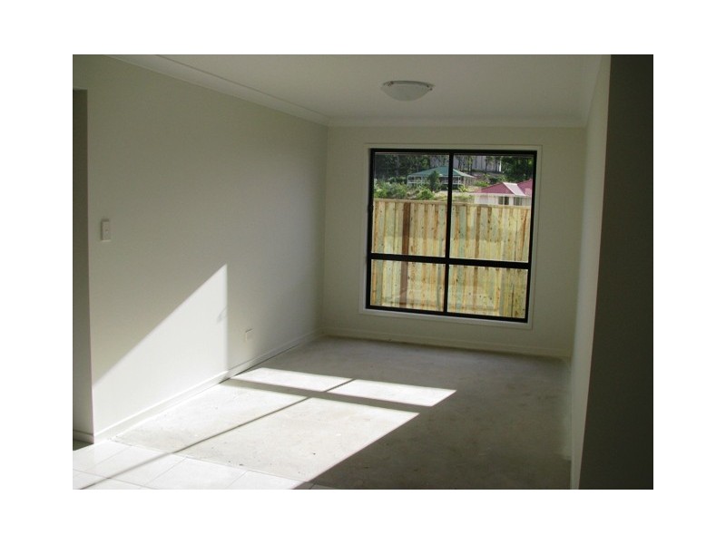 28 Eric Drive, Blackstone QLD 4304