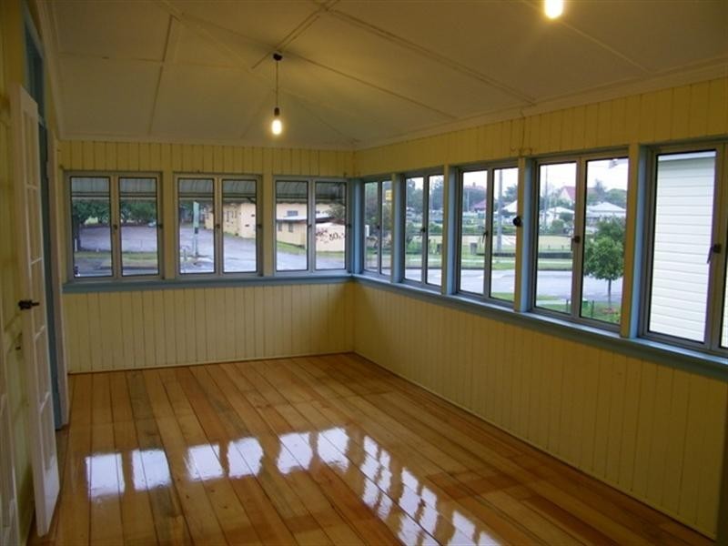 23 Pine Street, North Ipswich QLD 4305