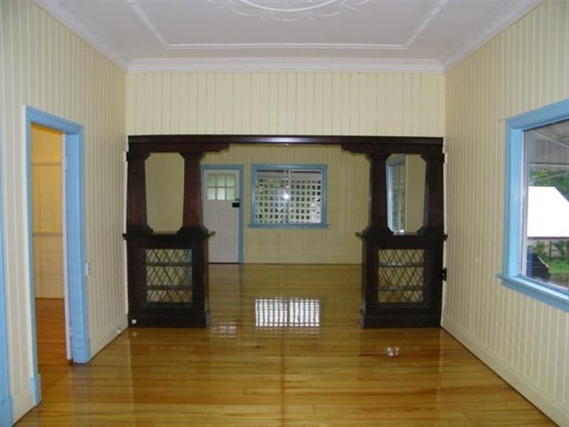 23 Pine Street, North Ipswich QLD 4305