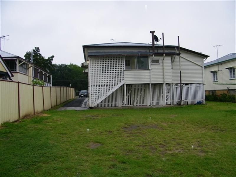 23 Pine Street, North Ipswich QLD 4305