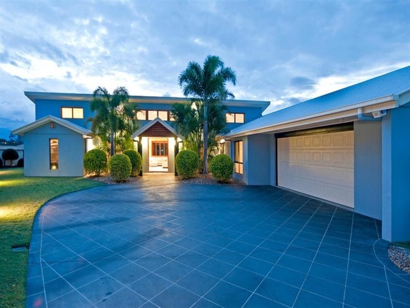 16 Willaroo Close, Flinders View QLD 4305
