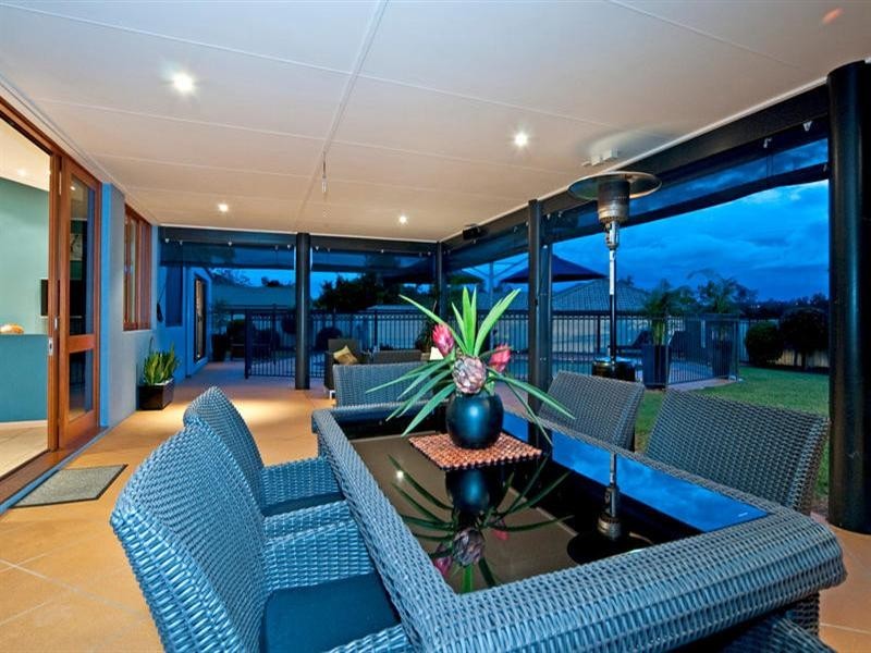 16 Willaroo Close, Flinders View QLD 4305