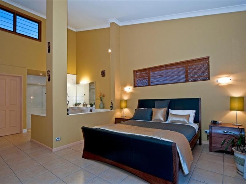 16 Willaroo Close, Flinders View QLD 4305