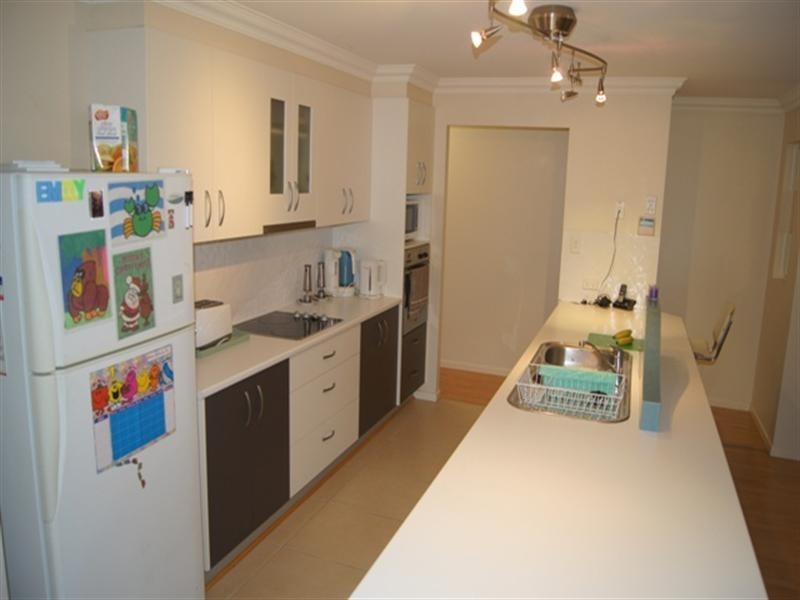 16 Cassinia Place, Flinders View QLD 4305