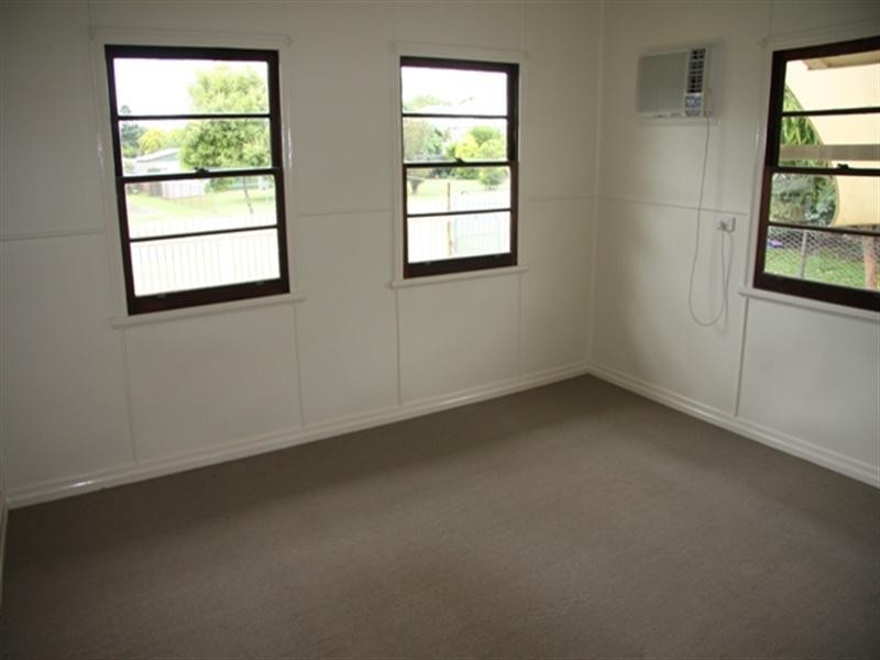 31 Coyne Street, One Mile QLD 4305