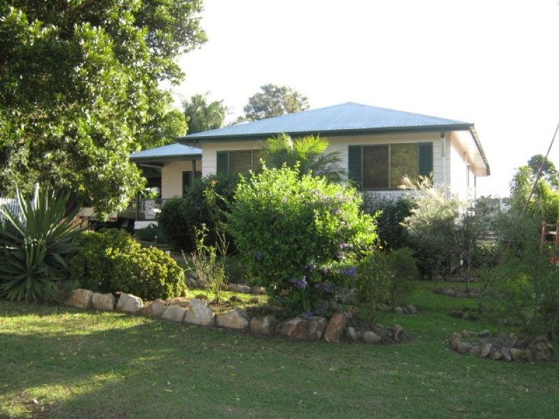 11 Ann Street, Kalbar QLD 4309