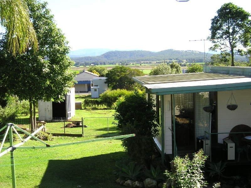 11 Ann Street, Kalbar QLD 4309