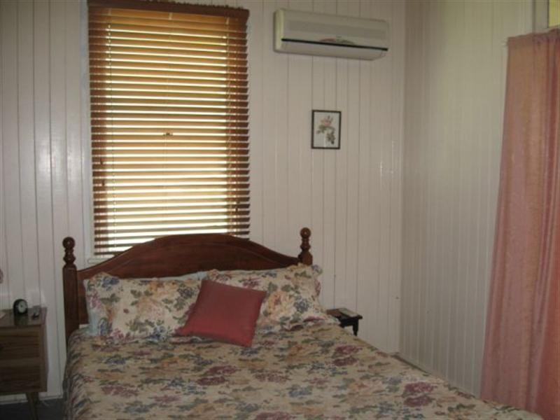 6 Anne Street, Boonah QLD 4310