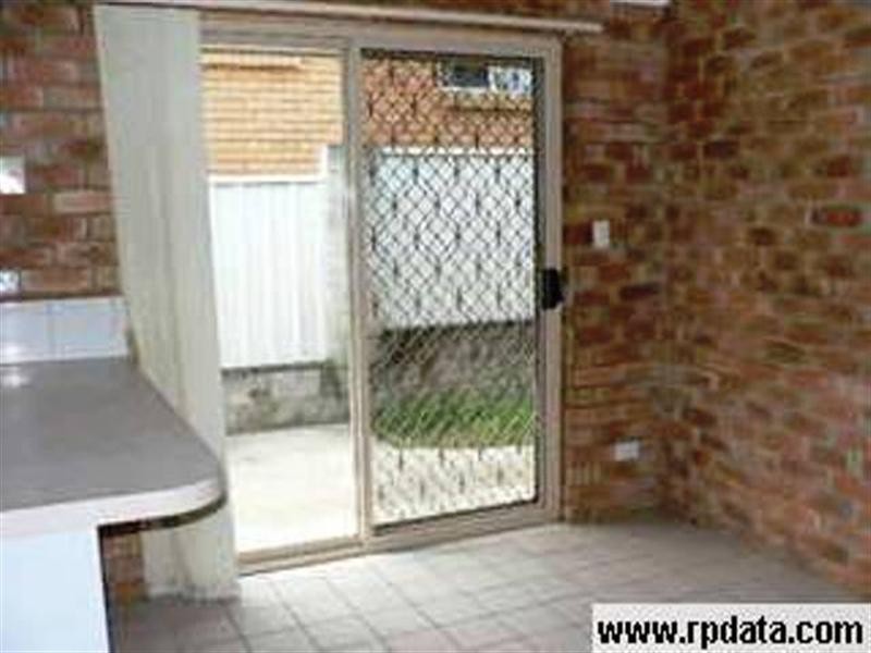 31 Green Way, Churchill QLD 4305