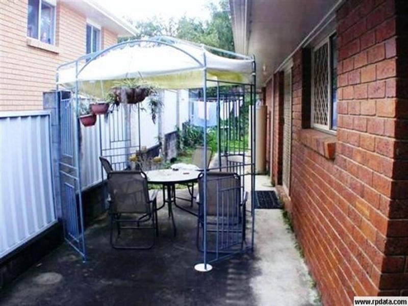 31 Green Way, Churchill QLD 4305