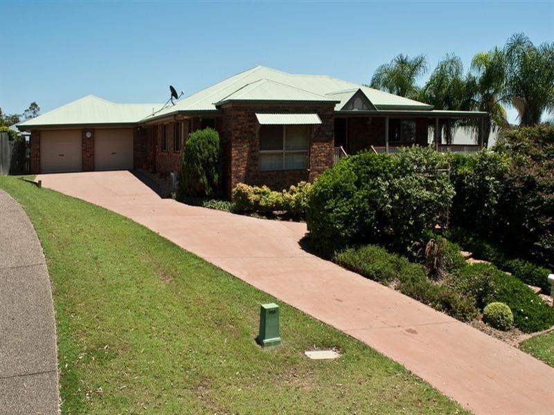 9 Yew Street, Yamanto QLD 4305