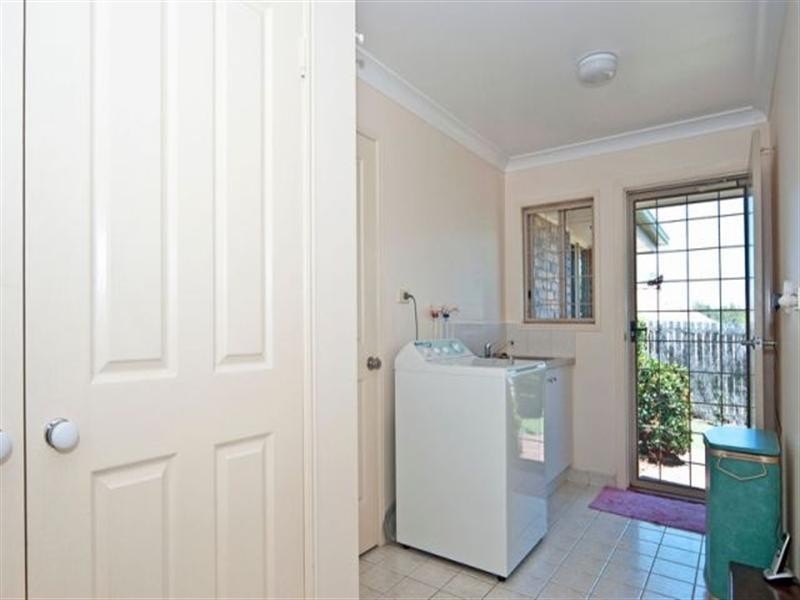 9 Yew Street, Yamanto QLD 4305