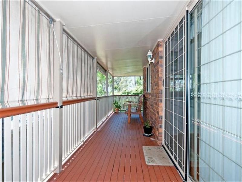 9 Yew Street, Yamanto QLD 4305