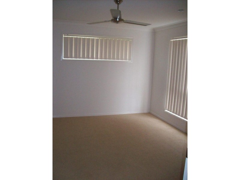 40 westminster, Raceview QLD 4305