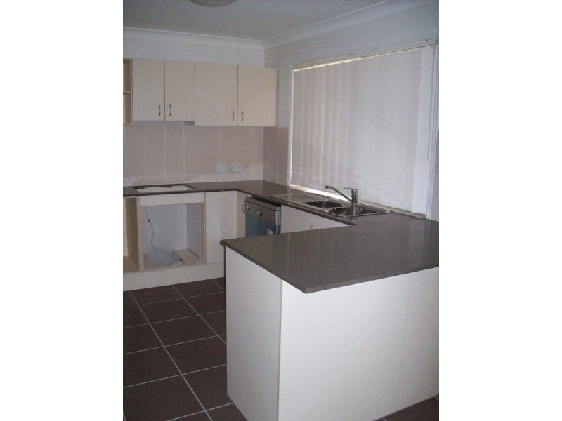 40 westminster, Raceview QLD 4305
