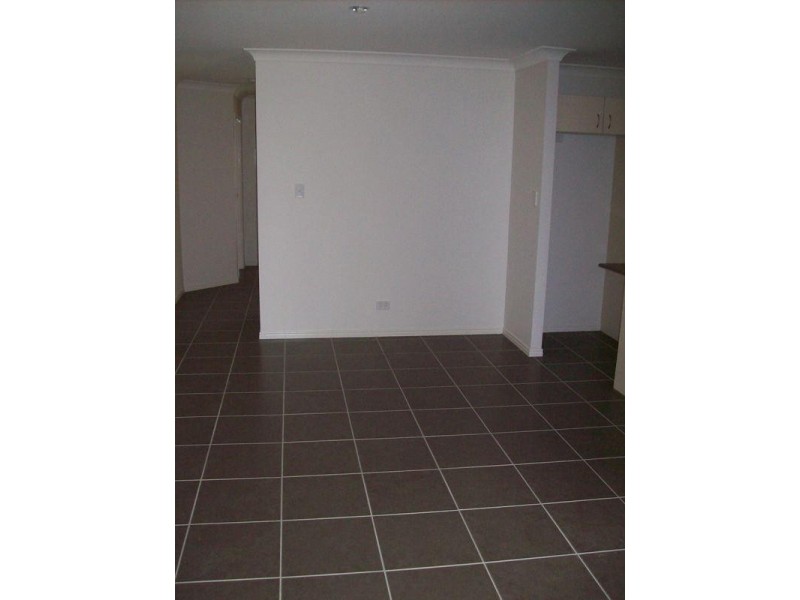 40 westminster, Raceview QLD 4305