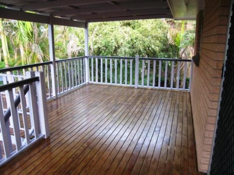 5 Olbern Crescent, Yamanto QLD 4305