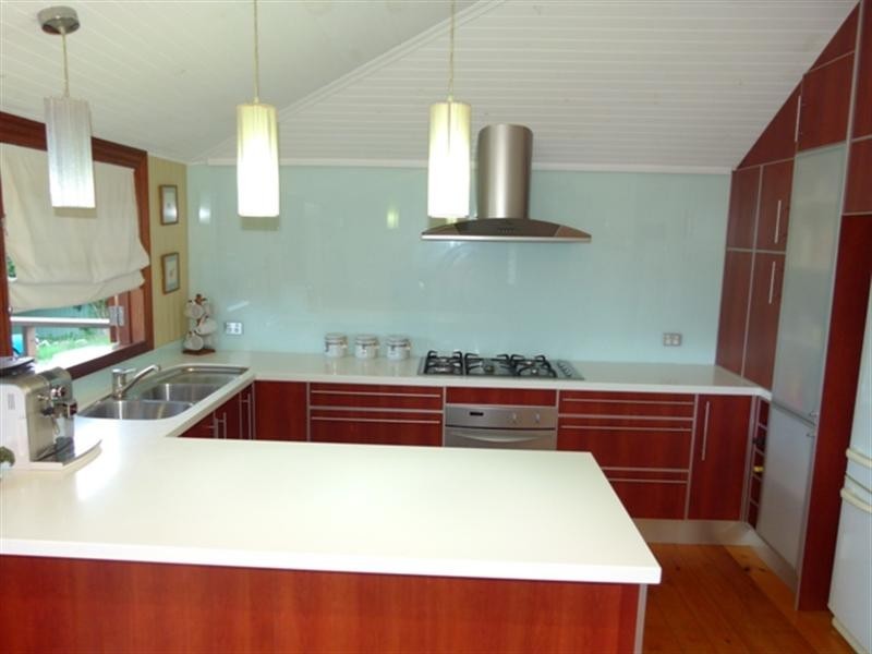 25 North Station Road, North Booval QLD 4304