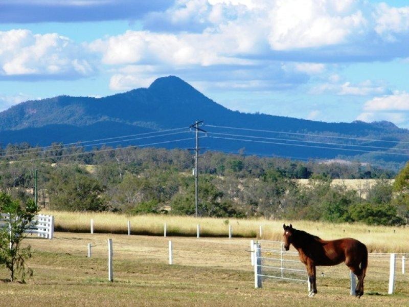 668 Roadvale-Harrisvale Road, Peak Crossing QLD 4306