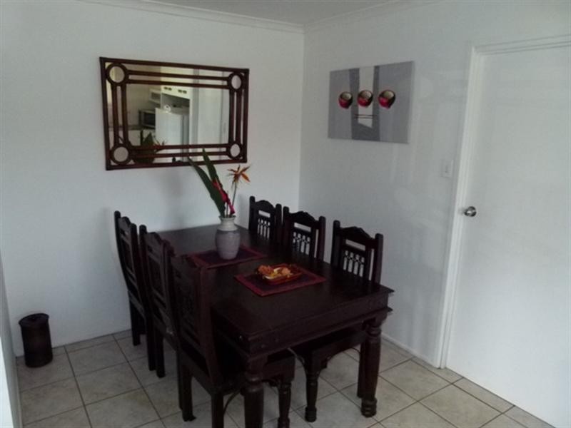 2 Lance Drive, Flinders View QLD 4305