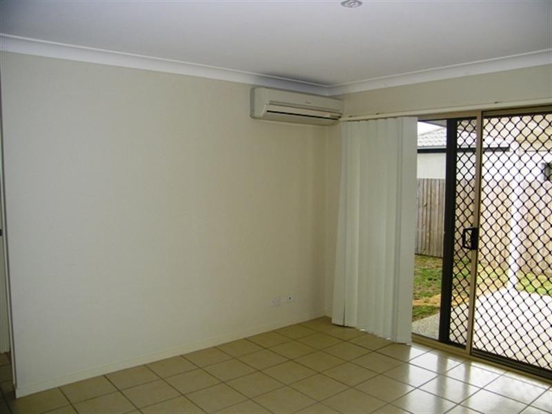 12 Bosswood Court, Yamanto QLD 4305