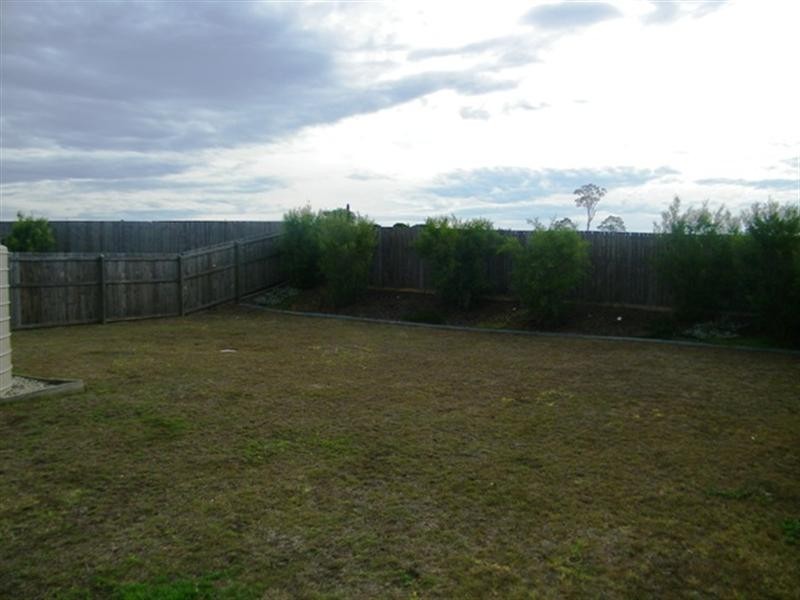 12 Bosswood Court, Yamanto QLD 4305